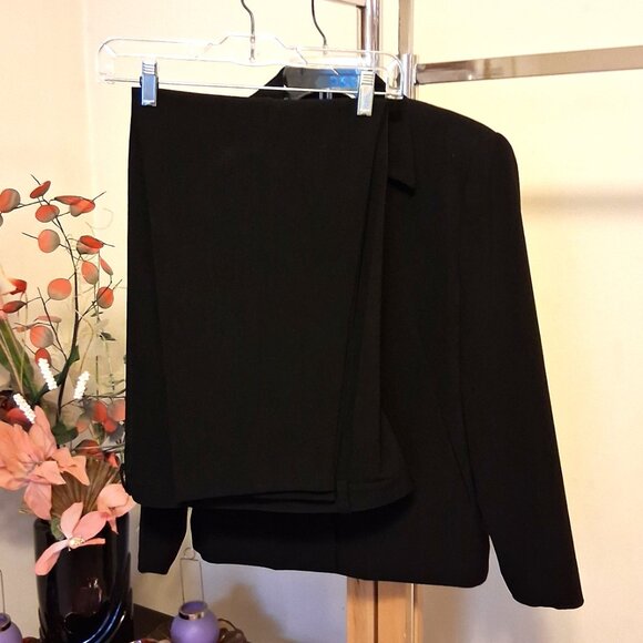 Preowned Haggar 2 Piece Lined Blazer & Pant Set Black Women Suit Jackets 10 - Picture 6 of 16